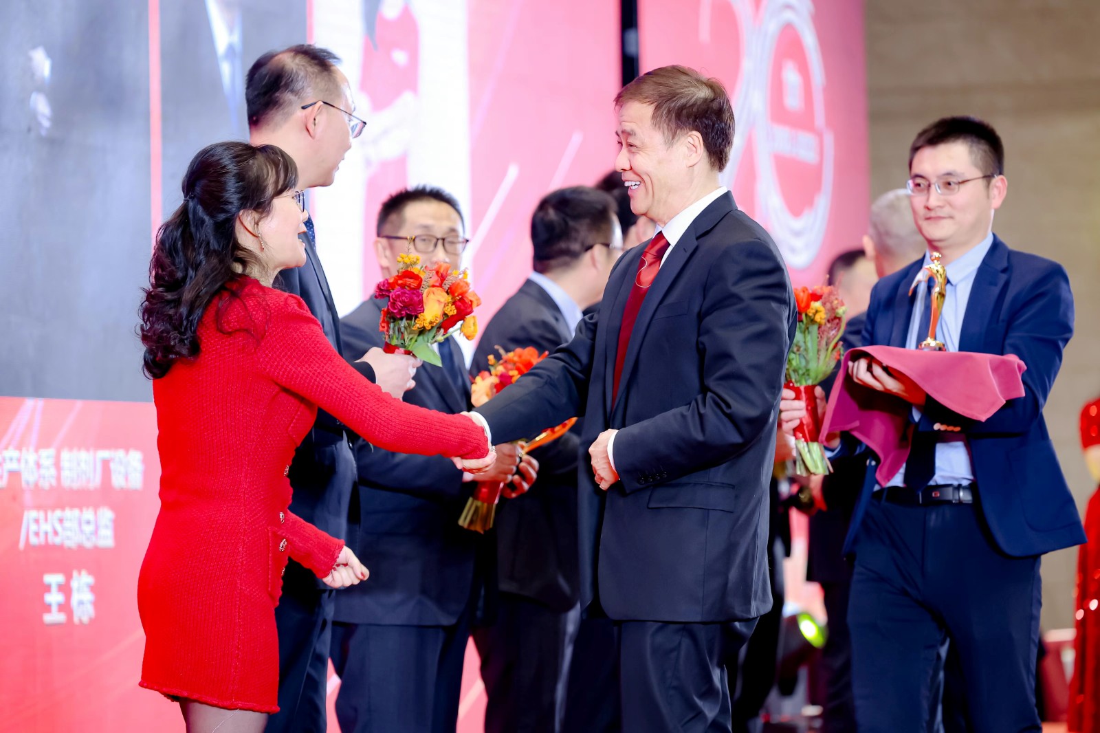 万彩吧·(中国游)有限公司官网